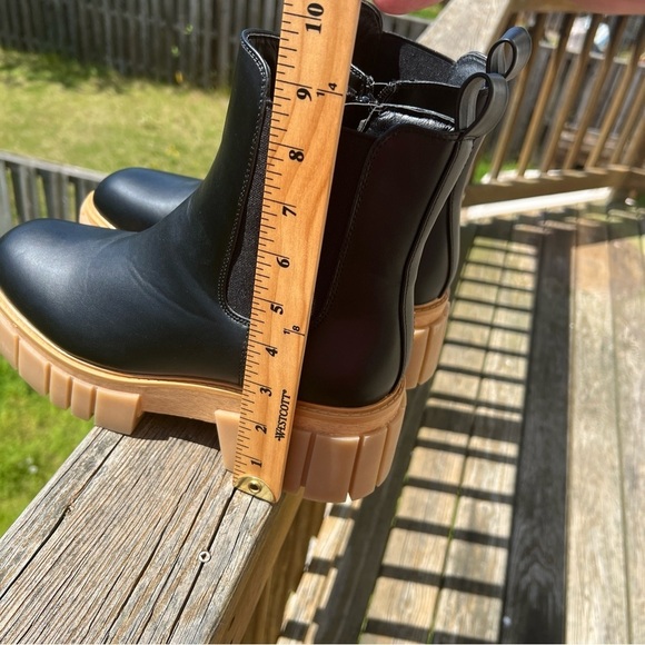 EUC Sugar Womens Black Faux Leather Chelsea Boots‎ Shoes 10M🔥 - Picture 5 of 10
